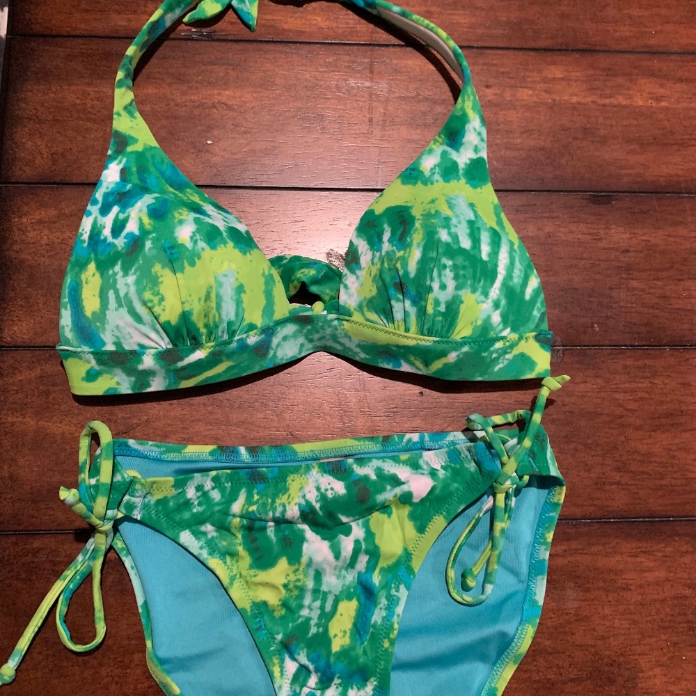 Victoria’s Secret Women’s Swimwear- Bikini